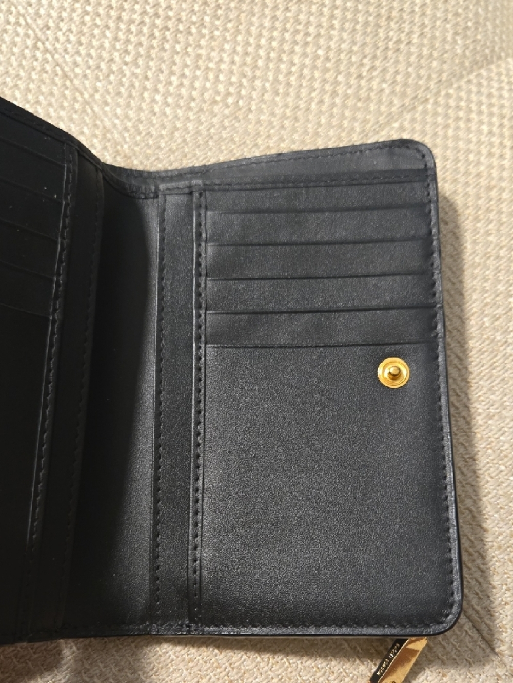 RADLEY LONDON Pockets 2.0 Faux Croc Mini Bifold Wallet In Black - Picture 7 of 15